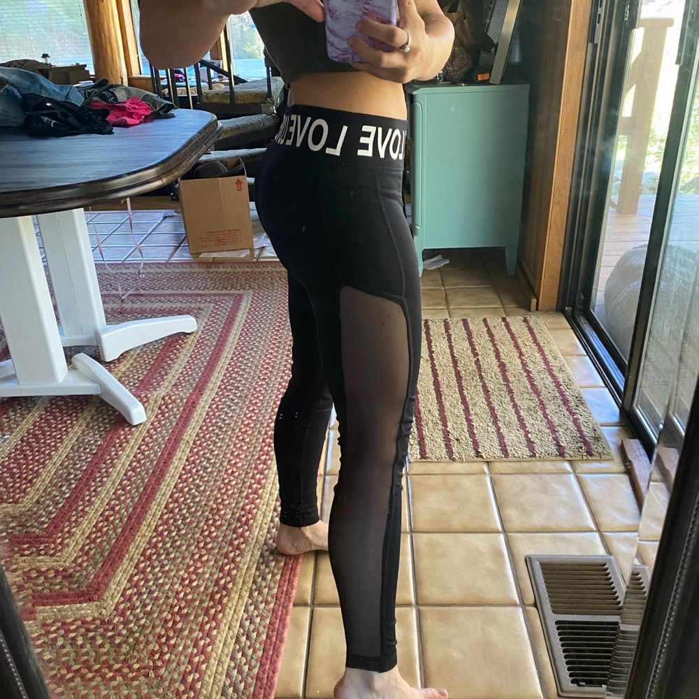 Black leggings!